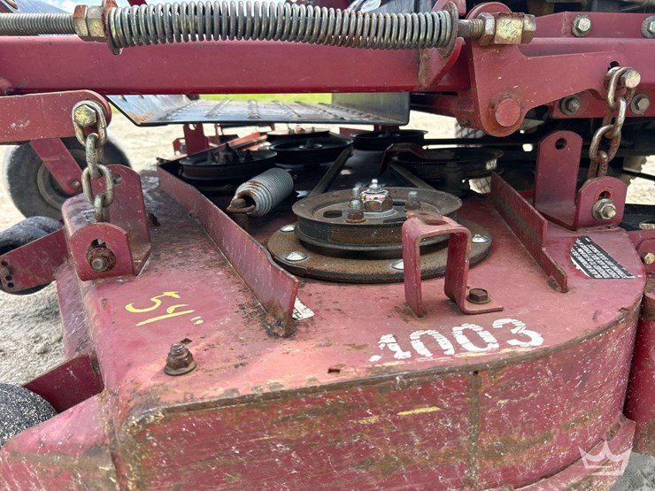 toro-54in-zero-turn-commercial-mower-image-13