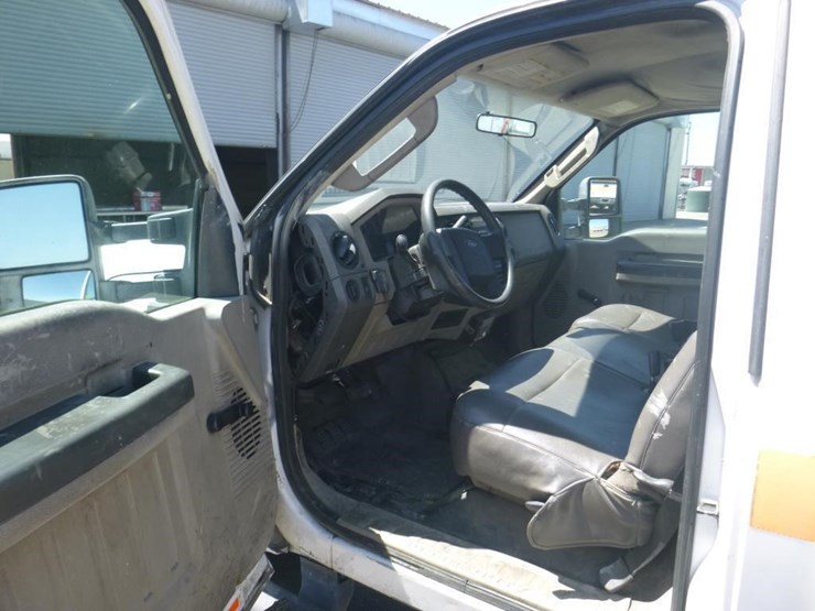 2009-ford-f350-image-5