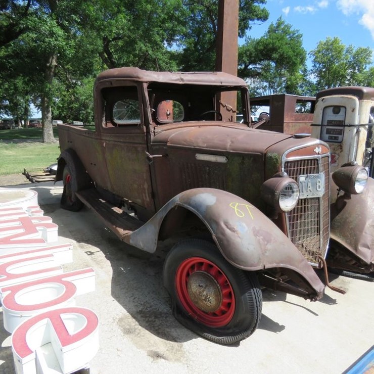 1935 Internatonal Pickup