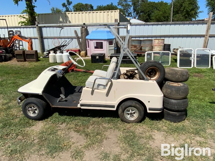 amf-harley-davidson-golf-cart-image-8