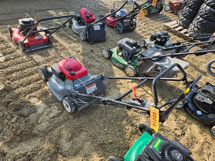 #18-•-honda-push-mower-image-3