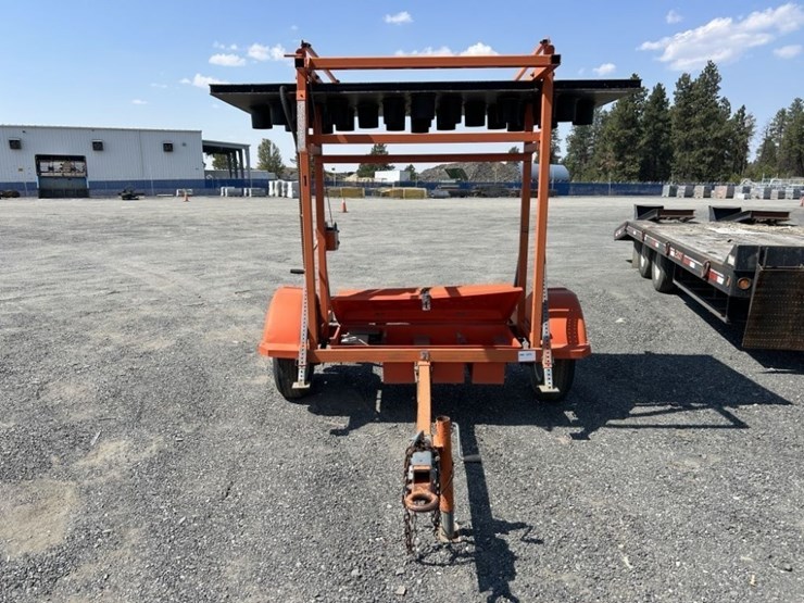 2000-trafcon-tc1-25s-towable-arrow-board-image-8