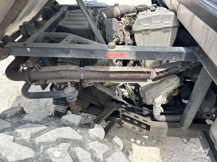 2015-polaris-ranger-570-image-9
