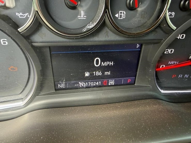 2019-chevrolet-1500-image-7
