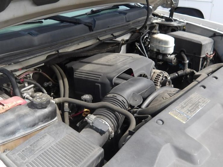 2009-chevrolet-silverado-2500-image-8