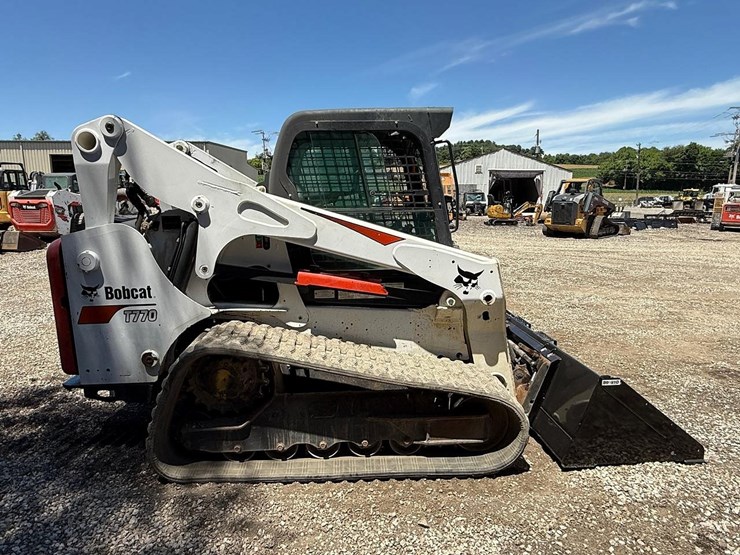 2018-bobcat-t770-image-5