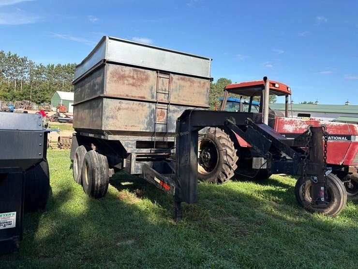 goose-neck-gravity-box-trailer-image-2