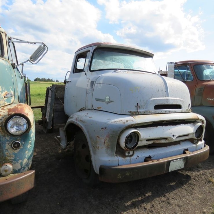 1956 FORD F600