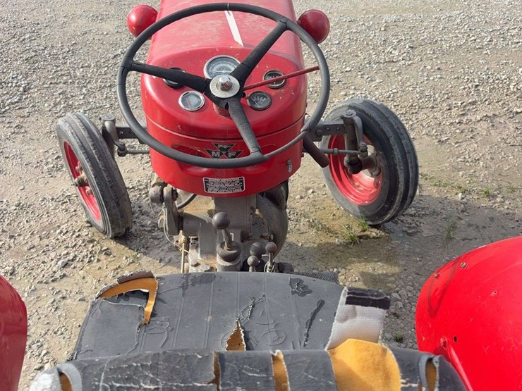 massey-ferguson-65-image-6
