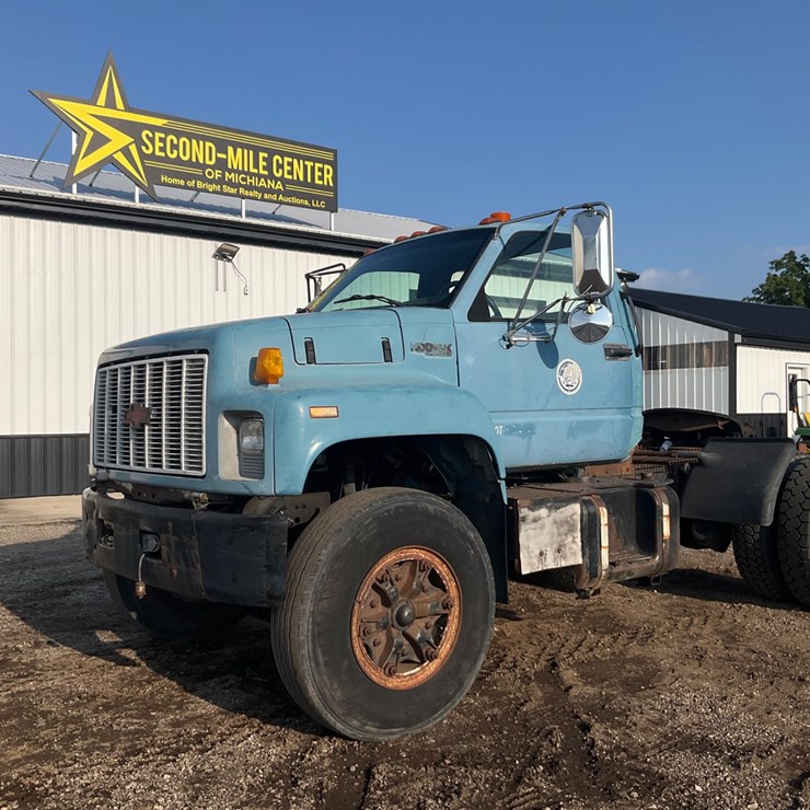 #1993 • Chevrolet Kodiak Single Axle Semi-Tractor