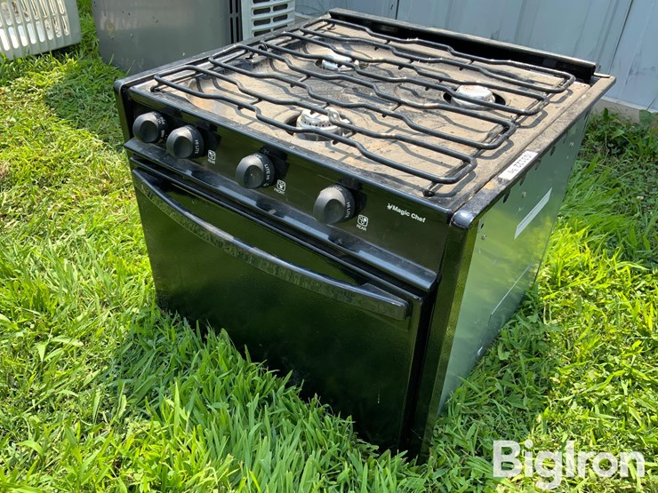 magic-chef-propane-oven/-stove-image-1