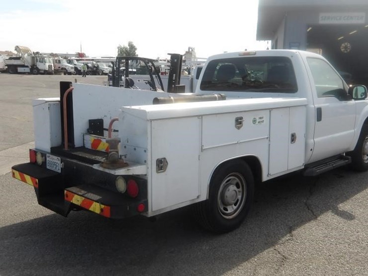 2012-ford-f250-image-4