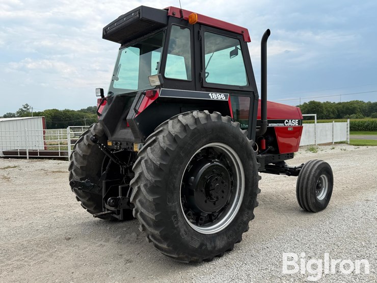 1989-case-ih-1896-image-5
