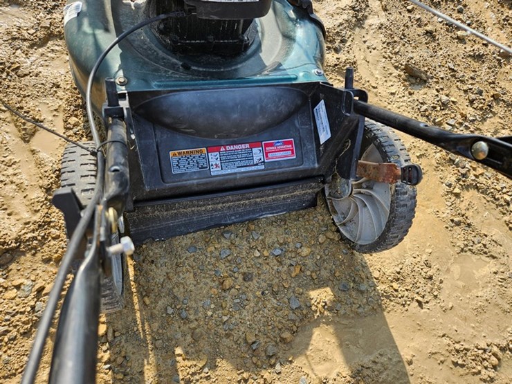#15-•-bolens-push-mower-image-10