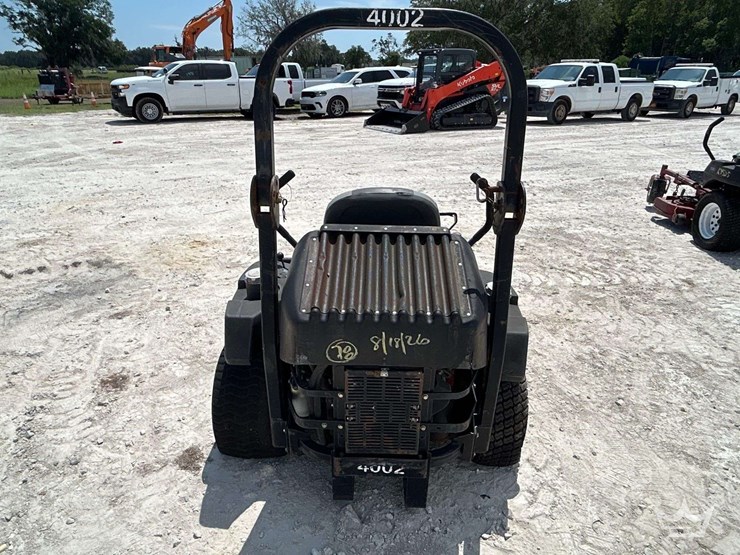toro-54in-zero-turn-commercial-mower-image-18