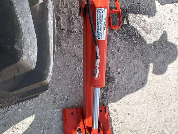 2024-kubota-l2502hst-image-22