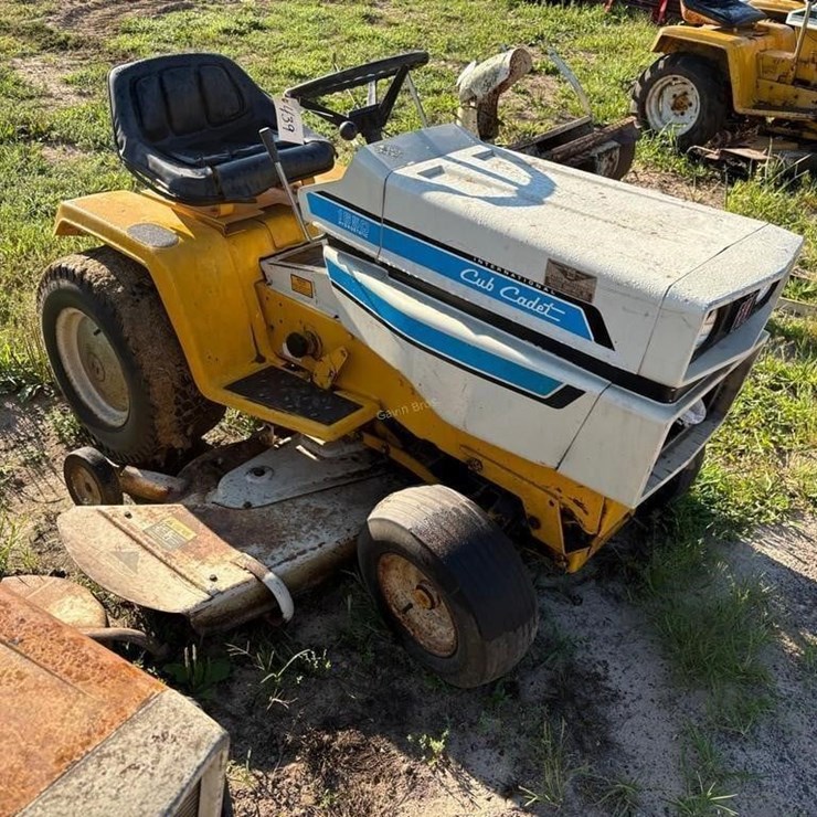 CUB CADET 1650