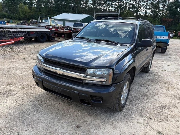 2003-chevrolet-trailblazer-image-2