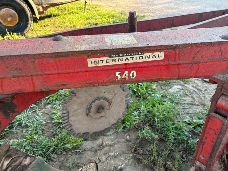 case-ih-540-image-6