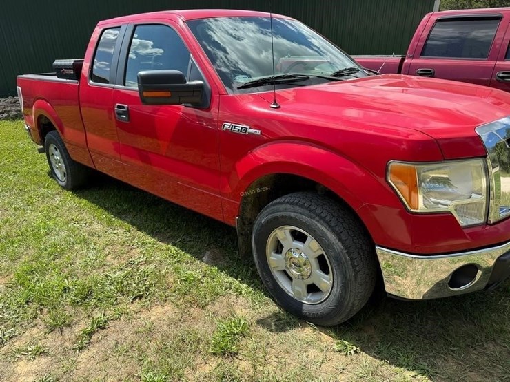 2011-ford-f150-image-2