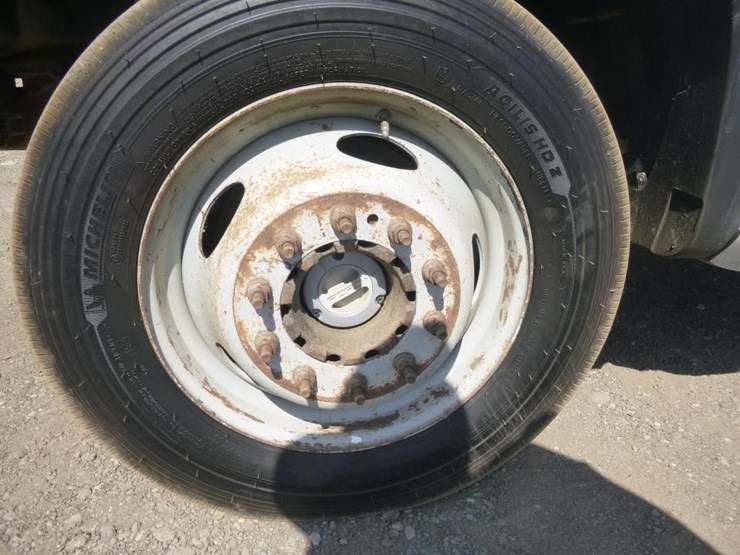 2012-ford-f550-image-24