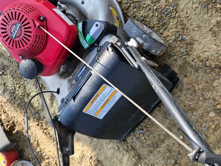 #24-•-honda-push-mower-image-12