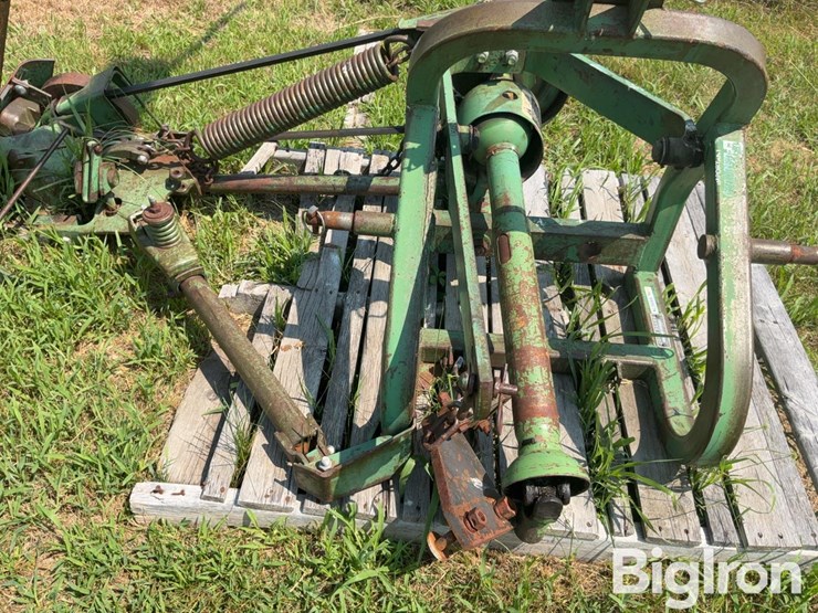 john-deere-350-image-11