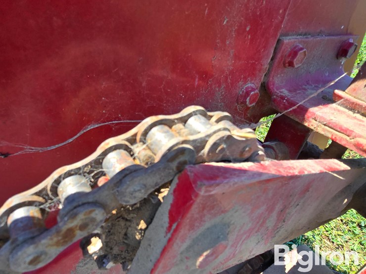case-ih-810-image-19