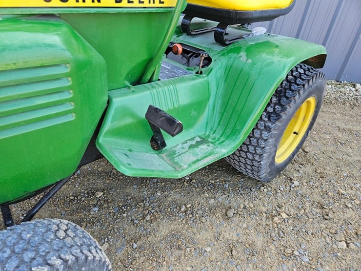 john-deere-214-image-11