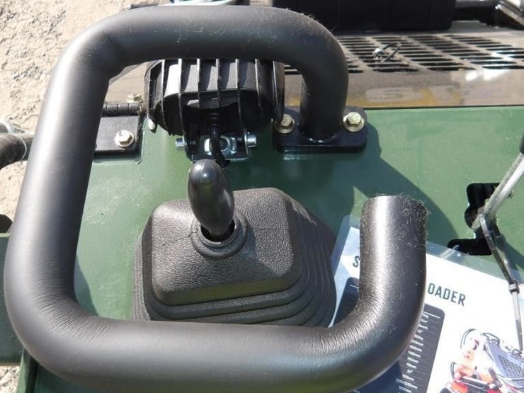 2026-zjz-380-skid-steer-track-loader-image-15