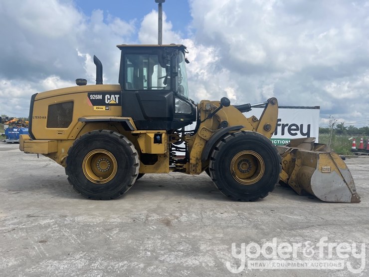 2016-caterpillar-926m-image-7