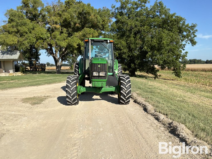 2008-john-deere-7130-image-2