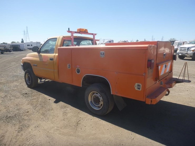 2001-dodge-ram-2500-image-4