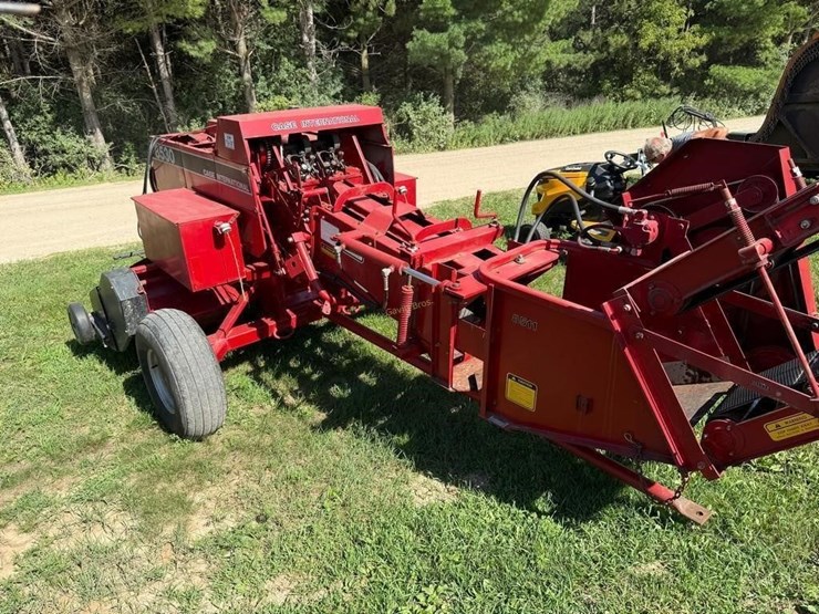 case-ih-8530-image-3