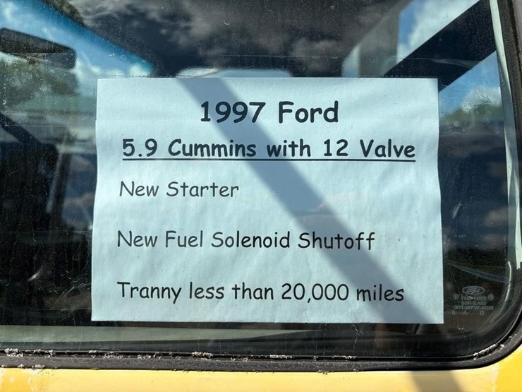 1997-ford-f800-image-17