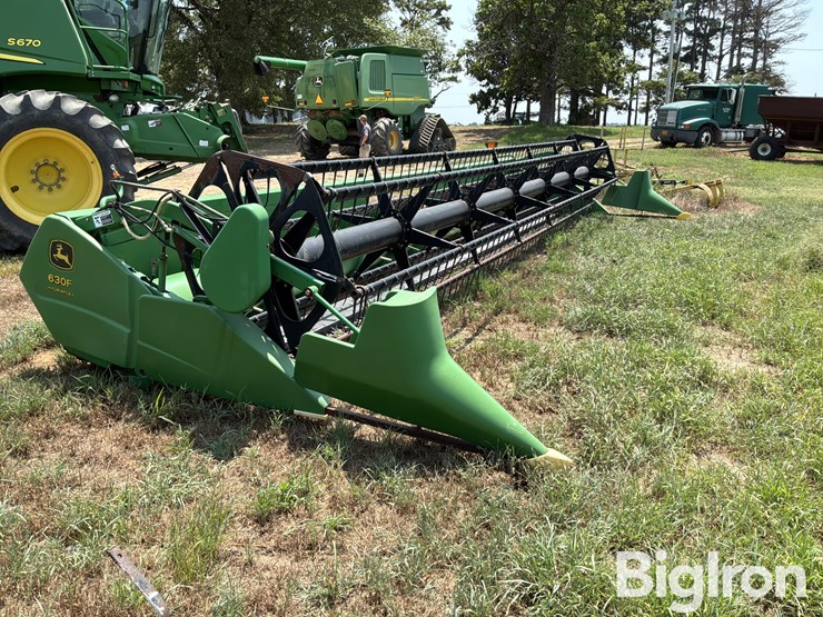 2003-john-deere-630f-image-3