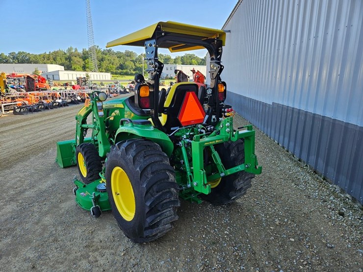 john-deere-3033r-image-3