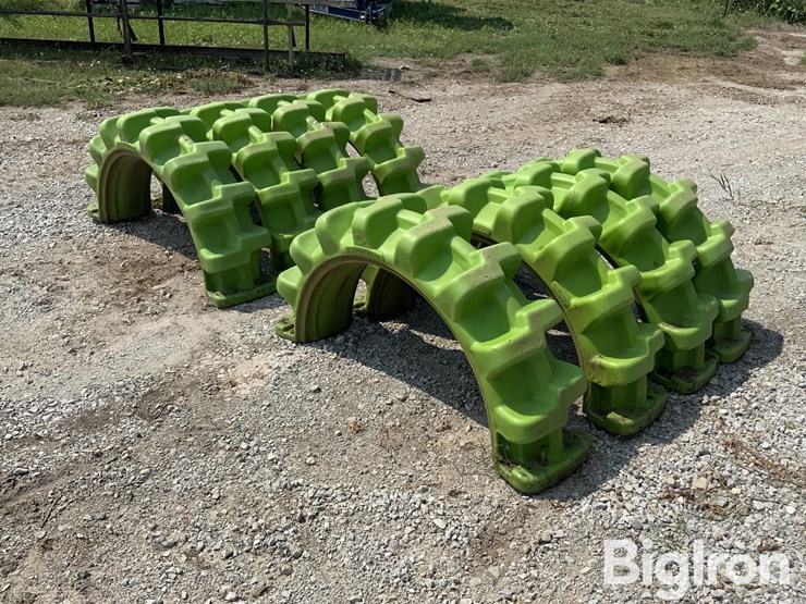 rhinogator-11.2-38-pivot-tires-image-1