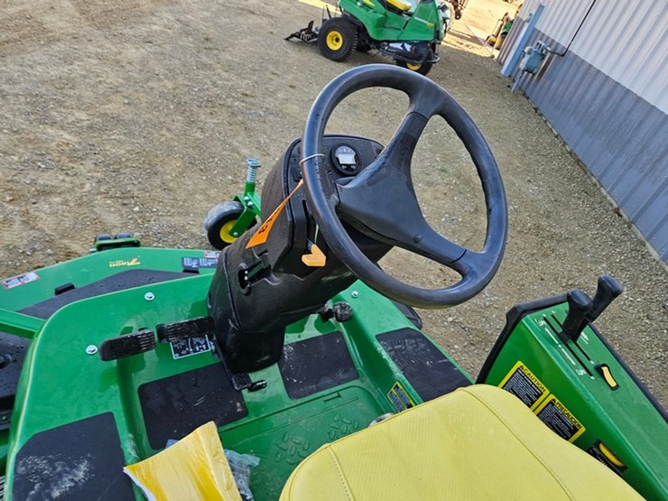 2023-john-deere-1570-image-30