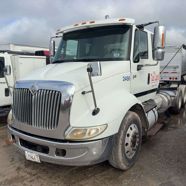 2007 INTERNATIONAL 8600
