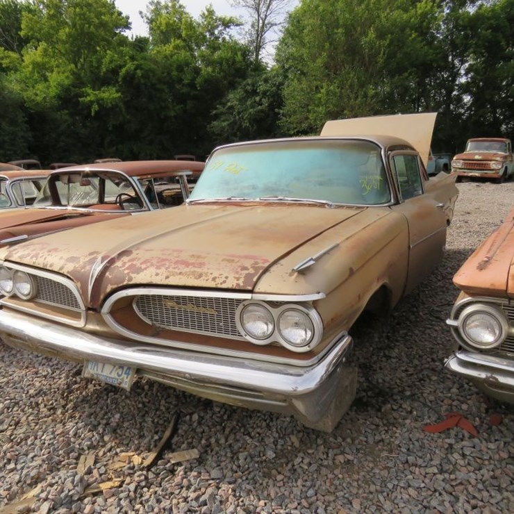 1959 Catalina 2dr Sedan