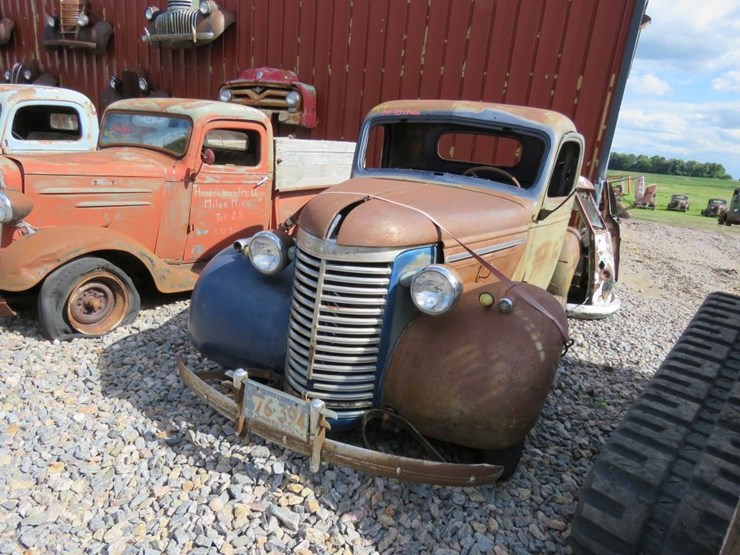 1946-chevrolet-pickup-image-3