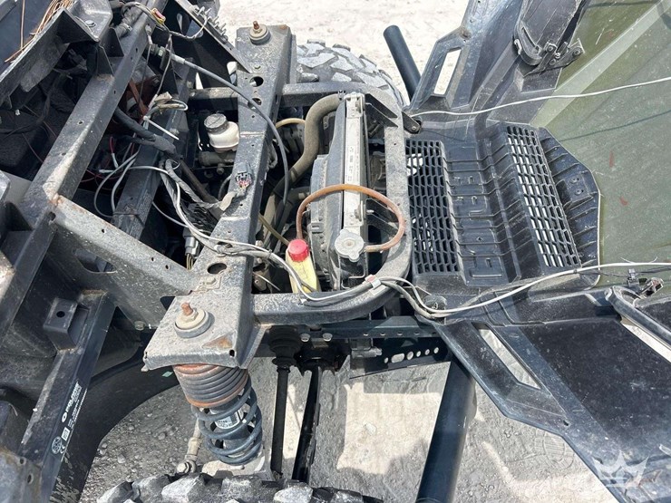 2015-polaris-ranger-570-image-12