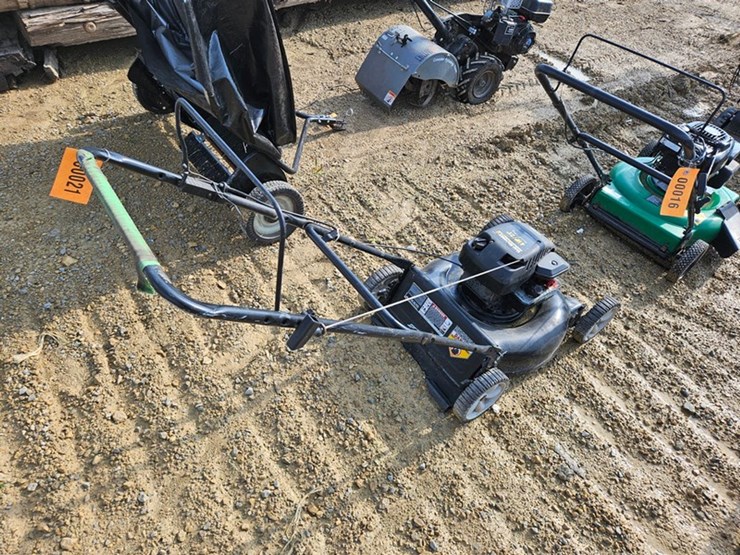 #21-•-yard-machine-push-mower-image-3