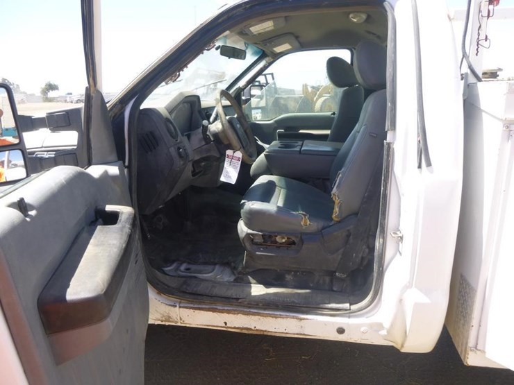 2011-ford-f350-image-8