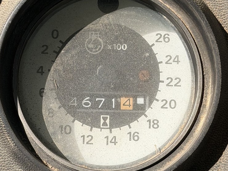 ford-7700-image-23