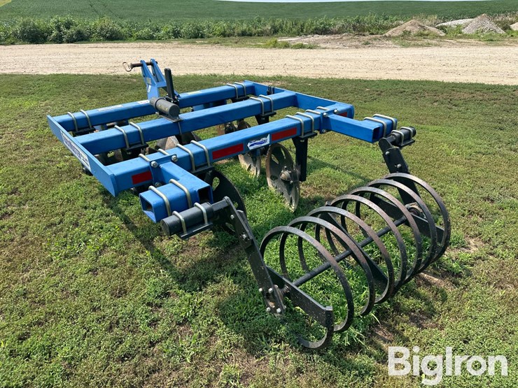 blu-jet-track-master-image-8