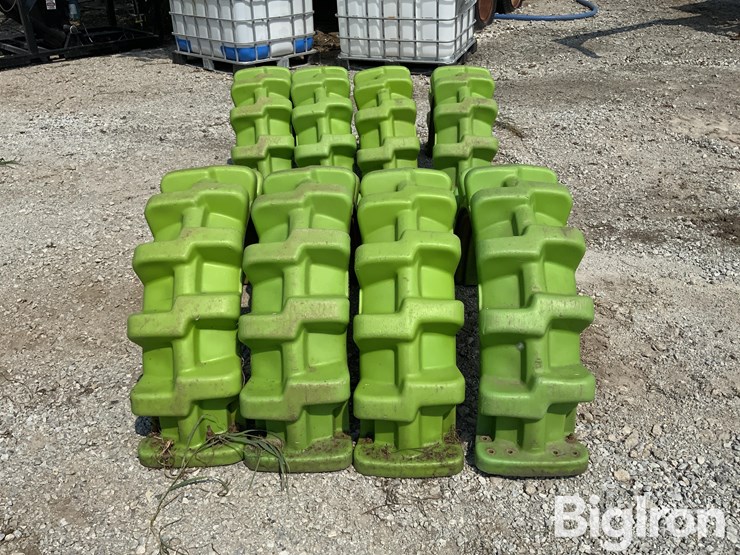 rhinogator-11.2-38-pivot-tires-image-4