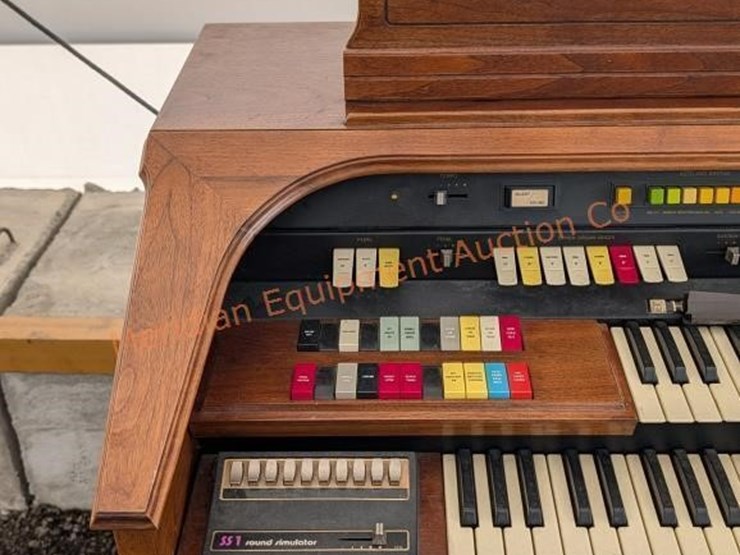 hammond-electric-organ-image-4