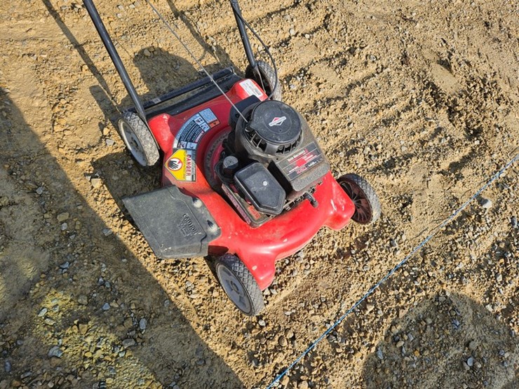 #17-•-yard-machine-push-mower-image-7